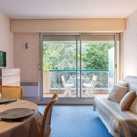 Eugenie-4 By Interhome