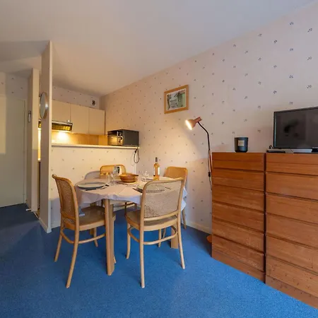 Eugenie-4 By Interhome Apartament *