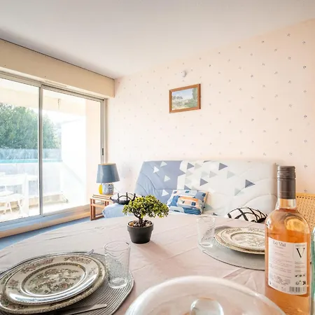 Eugenie-4 By Interhome