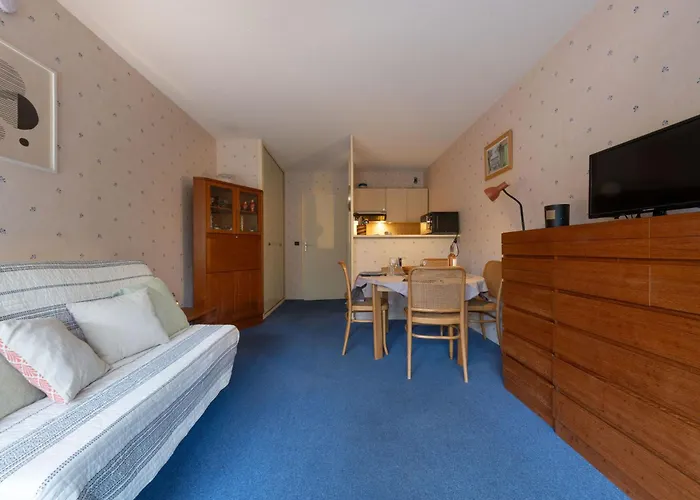 Eugenie-4 By Interhome